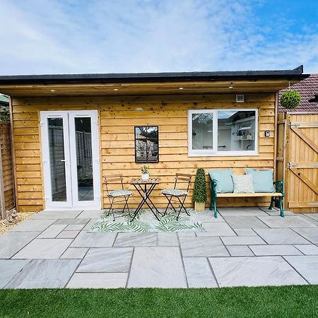 The Mudeford Gem Accommdation Christchurch  Extérieur photo