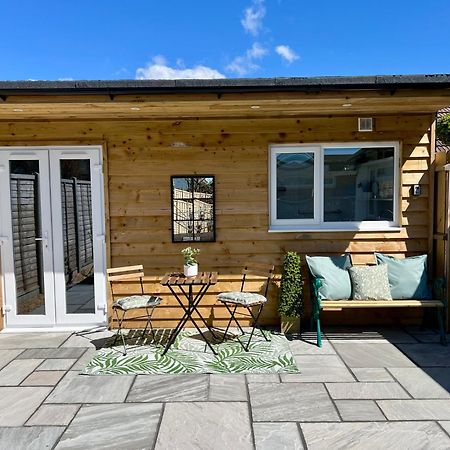 The Mudeford Gem Accommdation Christchurch  Extérieur photo